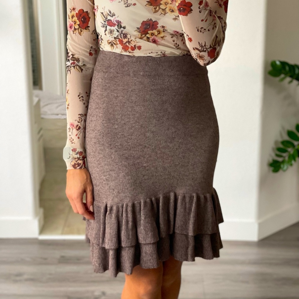 knitted skirt, very comfortable and beautiful